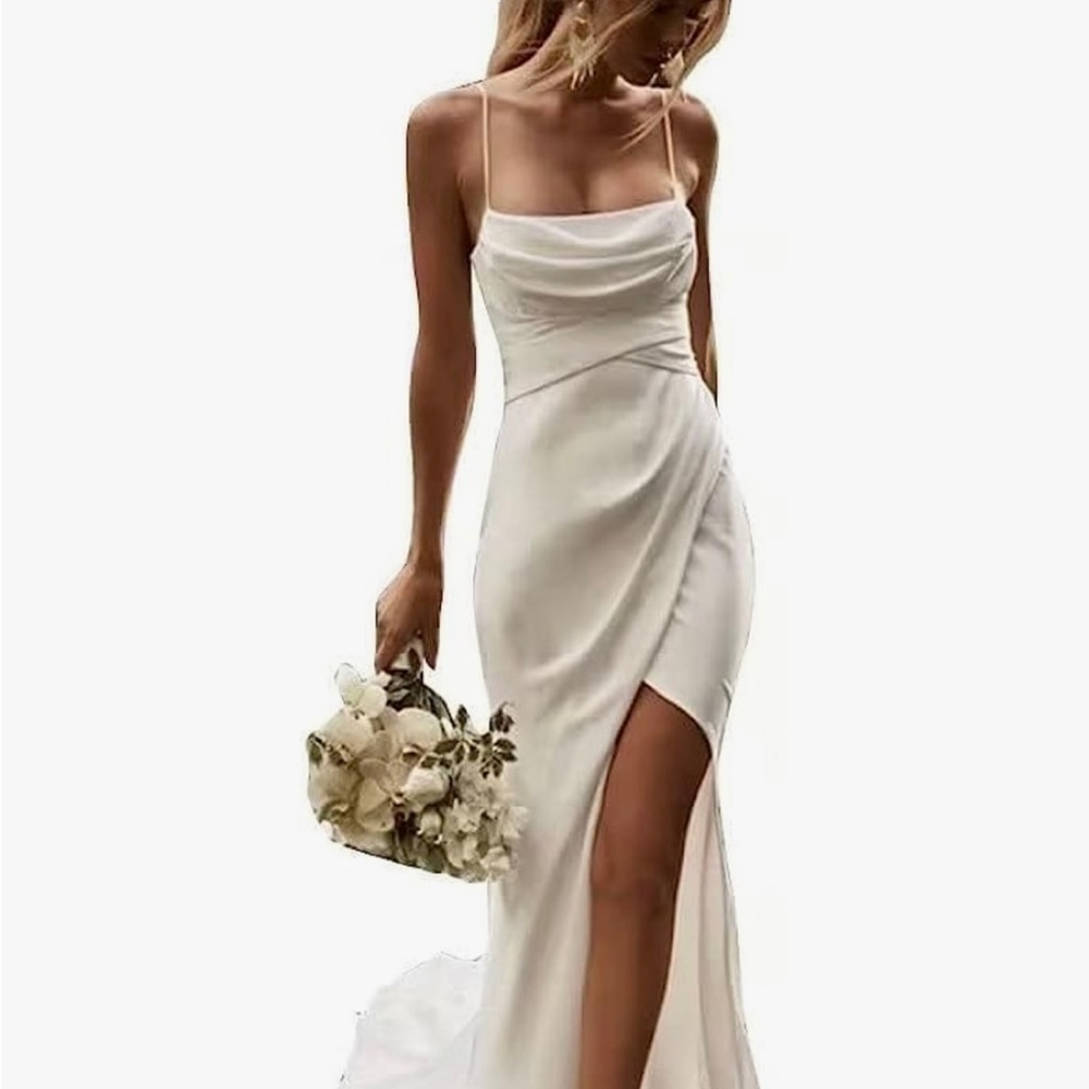 Boho Wedding Dresses for Bride with Slit Lace Appliques ; Mermaid Bridal Dresses